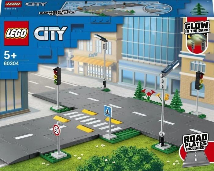 Конструктор LEGO City Town Перехрестя (60304)