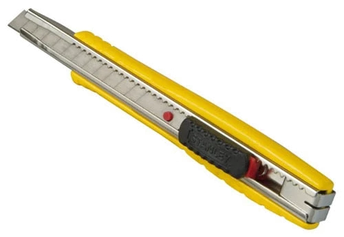 Ніж Stanley "FatMax" выдвижное лезвие шириной 9мм, L=135мм.